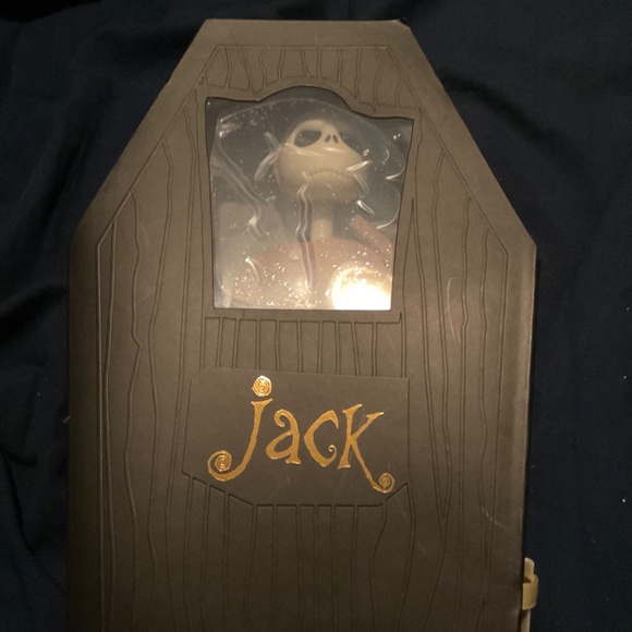 Disney nightmare before Christmas coffin doll - Picture 2 of 5